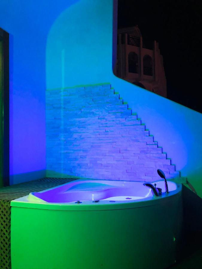 Lux&2Jacuzzi. New! Golden Mile Las Americas, Parque Santiago 2. Pool Heated Sea Water 2 Bdr Playa de las Américas Exterior foto